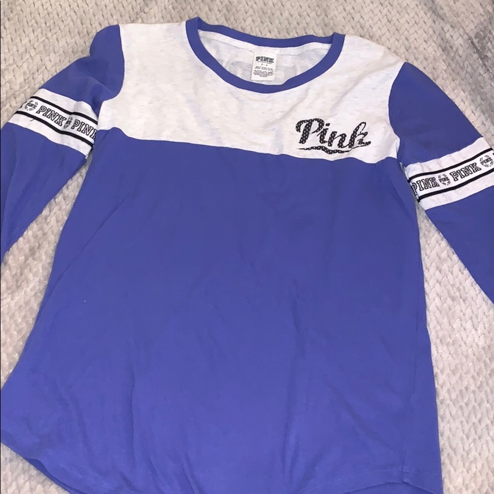 3/4 Sleeve top. Super cute & soft